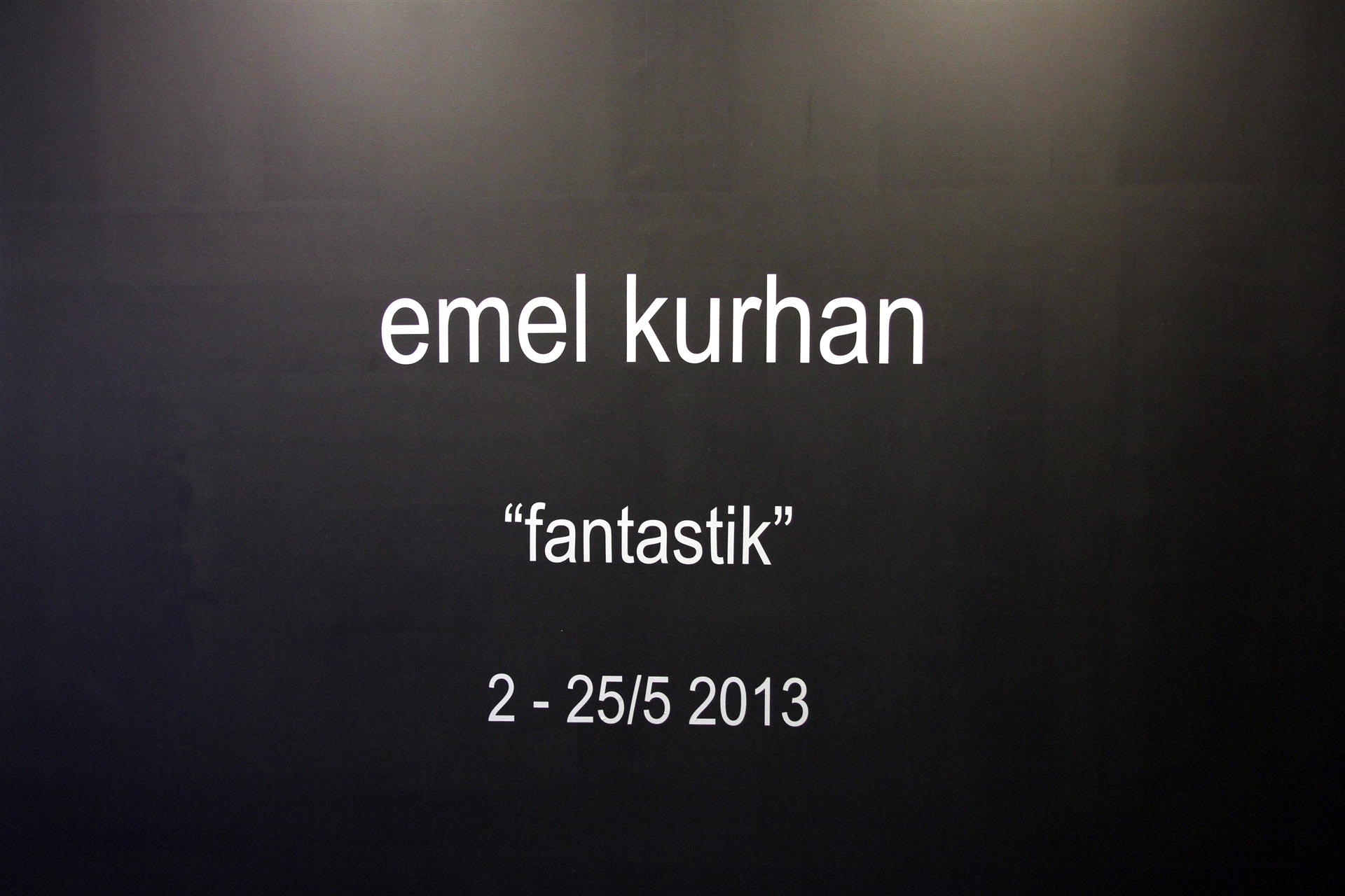 Emel Kurhan'ın yeni sergisi Fantastik, Artsümer'de açıldı.
