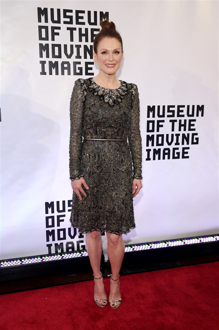 En İyi Kadın Oyuncu Ödülü'nün Sahibi Julianne Moore'un Kırmızı Halı Stilleri