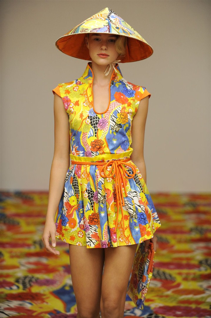 Moda tasarımcıları 2011 yazında Uzakdoğu'dan fazlasıyla ilham almış durumda.