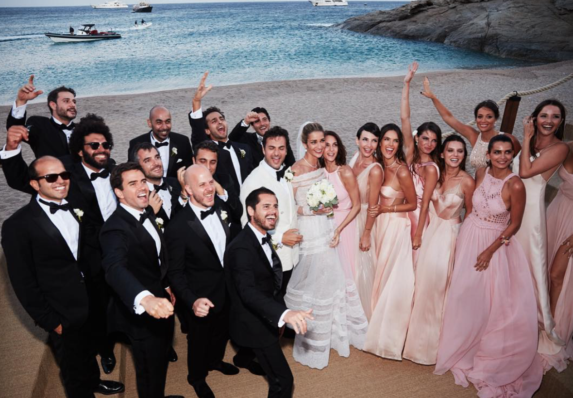 5 Adımda Mykonos'ta Rüya Gibi Bir Düğün