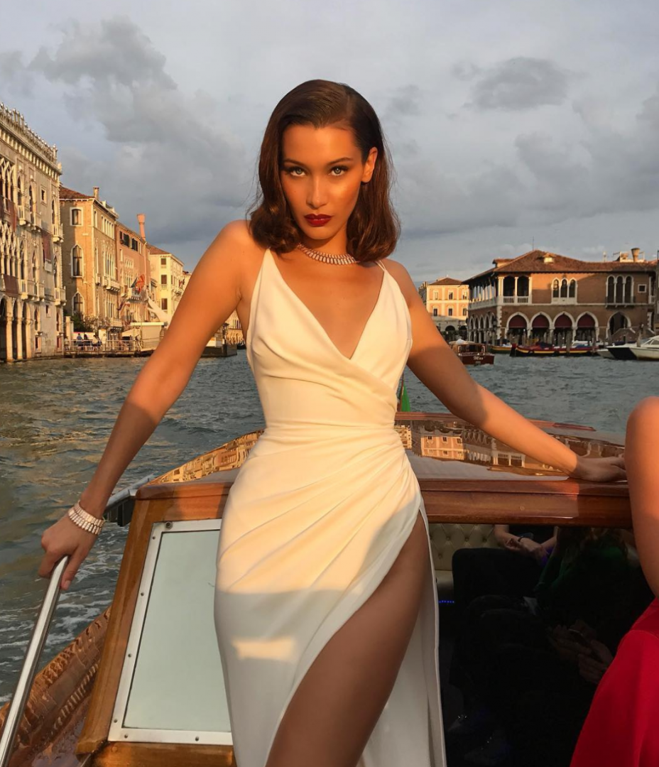 Bella Hadid, Lily Aldridge ve Jon Kortajarena ile Venedik'i Keşfedin