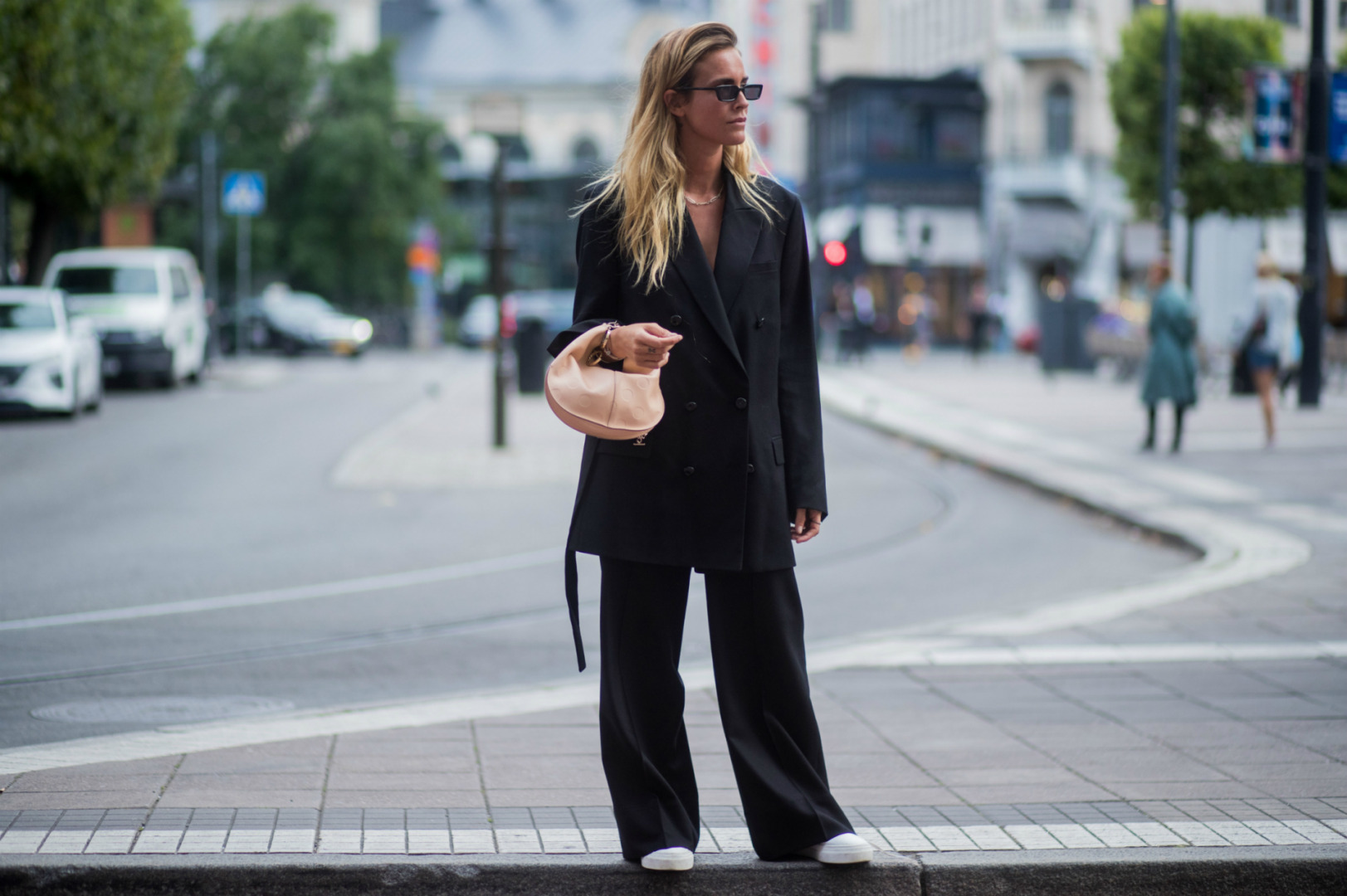 Sokak Stili: 2018 İlkbahar/Yaz Stockholm Moda Haftası