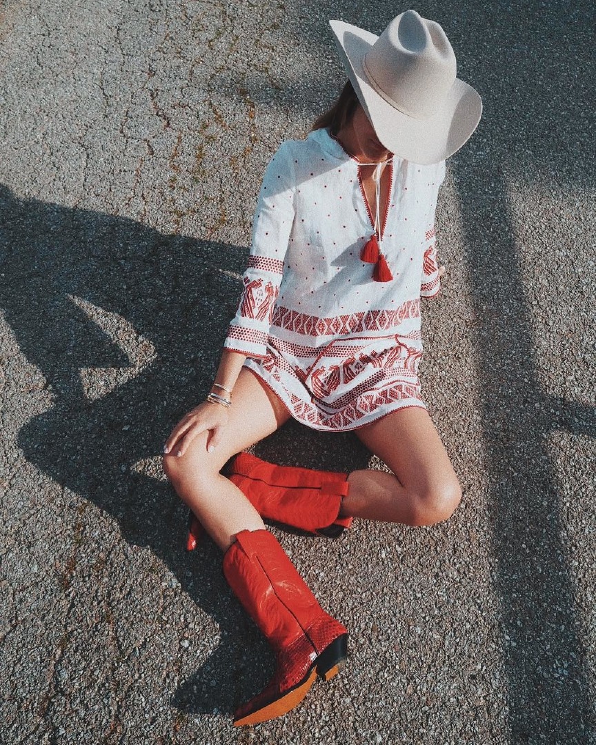 Hailey Baldwin'den Jeanne Damas'a Haftanın En İyi Moda Instagramları