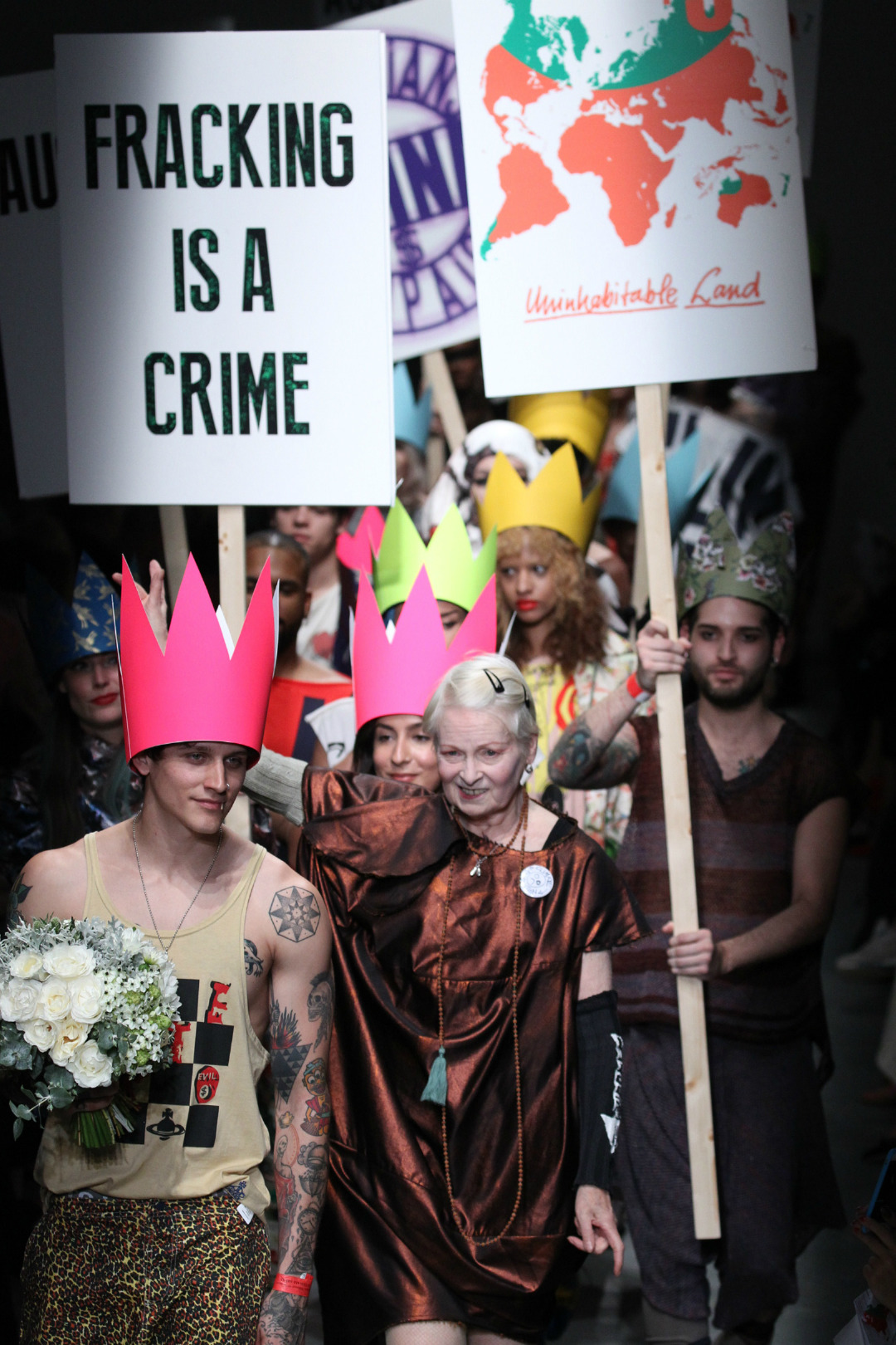 Vivienne Westwood'un En Aktivist 6 Defilesi