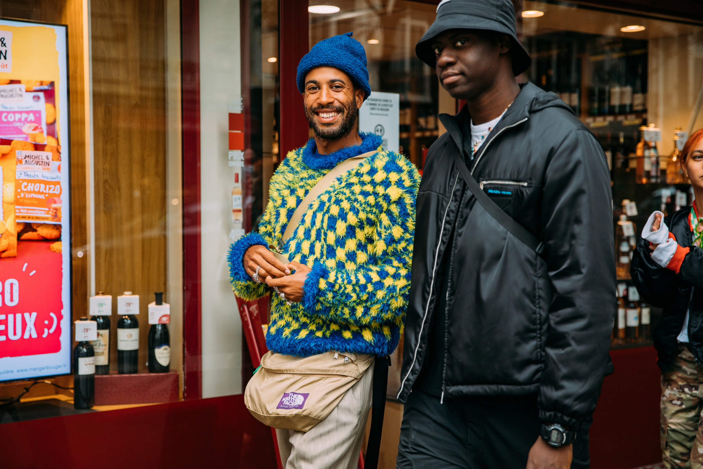 Sokak Stili: 2022 İlkbahar/Yaz Paris Erkek Moda Haftası