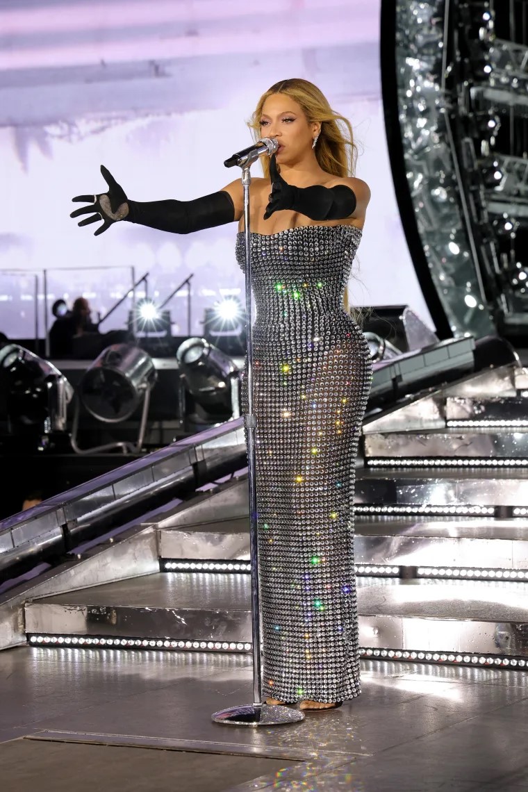 Beyonce Final Konserinde Balenciaga Tercih Etti