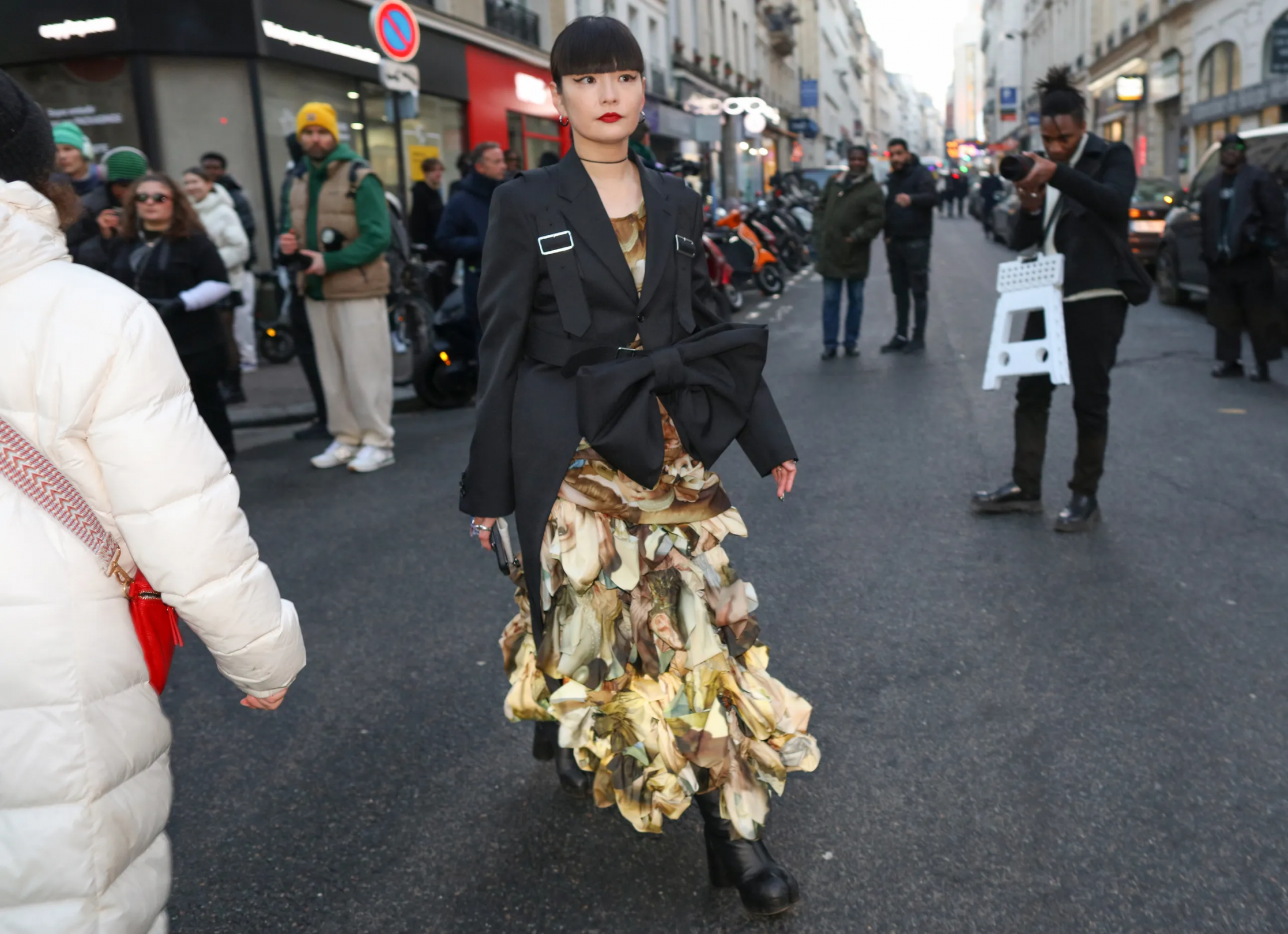 Sokak Stili: 2024-25 Sonbahar/Kış Paris Erkek Giyim Haftası